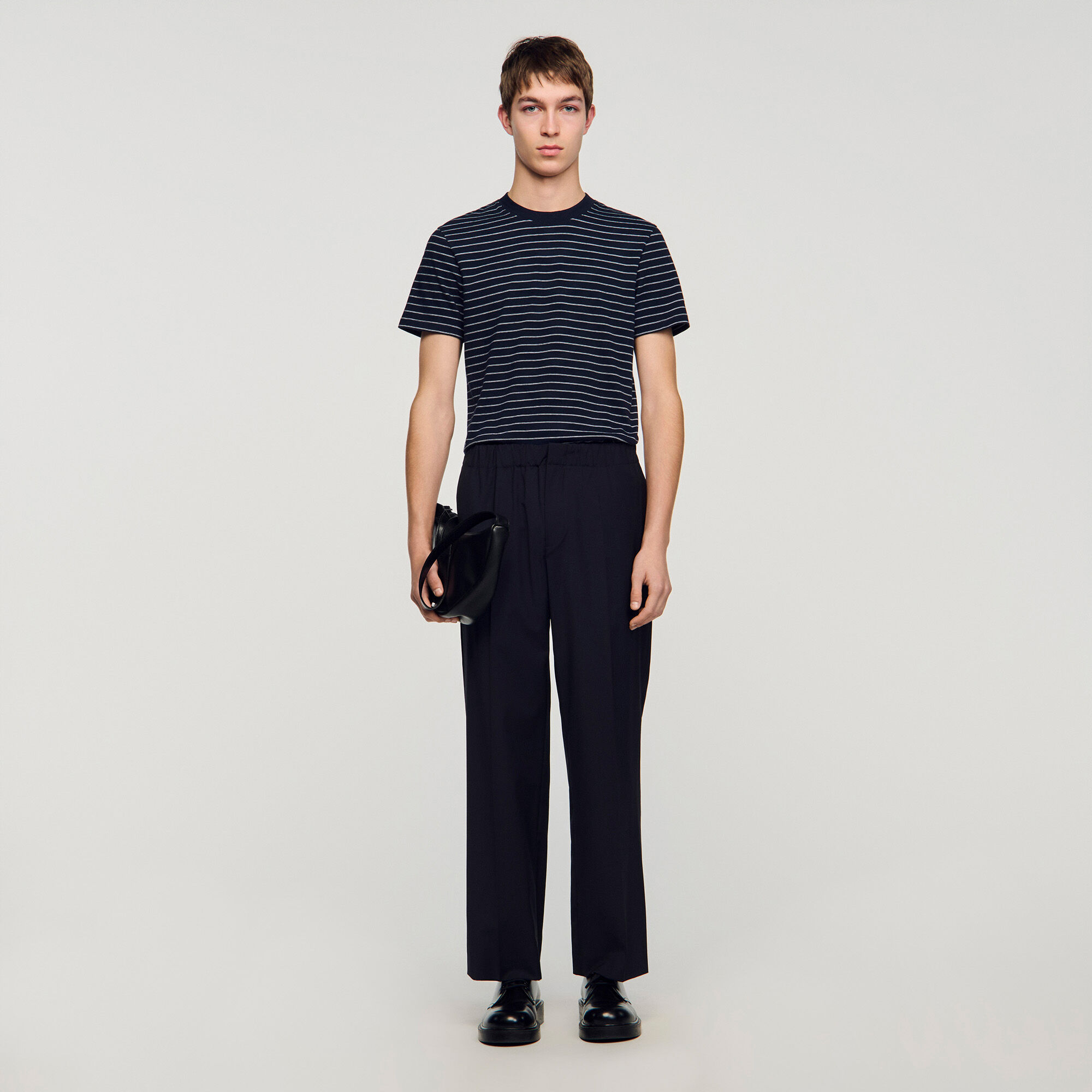 Wide-leg trousers