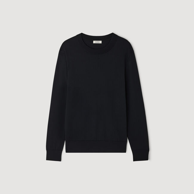 Fine knit sweater